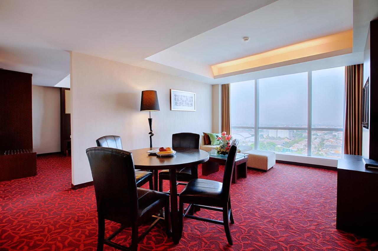The Alana Surabaya Otel Dış mekan fotoğraf