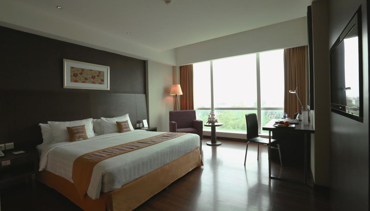 The Alana Surabaya Otel Dış mekan fotoğraf