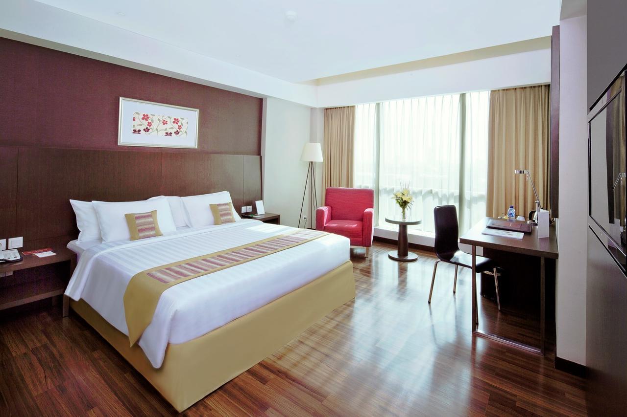 The Alana Surabaya Otel Dış mekan fotoğraf